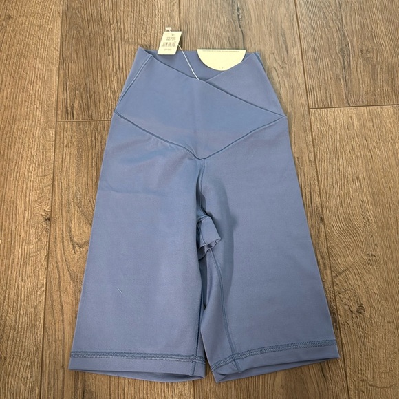 AERIE CRISS CROSS OFFLINE LEGGINGS XXS BRAND NEW, TAGS ATTACHED 7” - Picture 3 of 4
